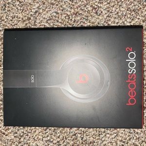 Beats by Dre Solo 2 wired